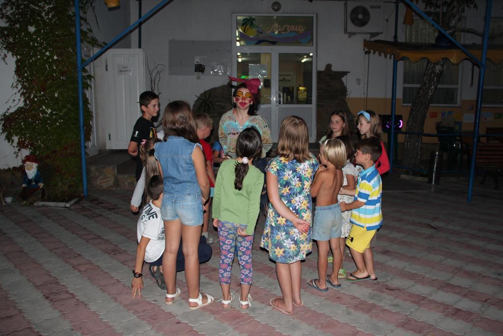 Hôtel Recreation Center Ozerki à Zatoka Extérieur photo